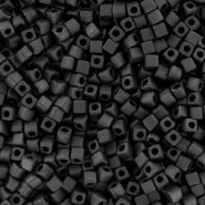 Miyuki square - cubes 1.8mm Beads - Matted black SB18-401F